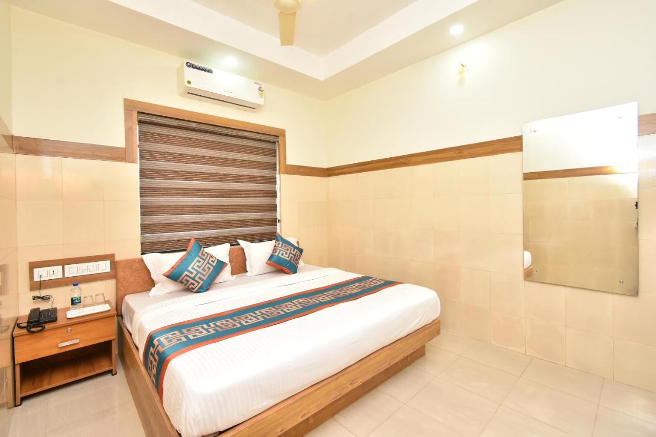 Hotel Kannur Capital Caltex Экстерьер фото